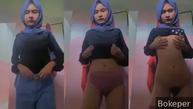 ABG Bocil Hijab Indo Pap Tocil Basah Ngangkang Brutal