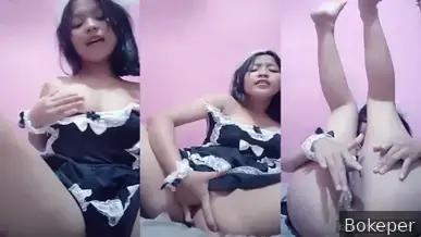 Cewek Cosplay Pelayan Coli Sendiri Bikin Gairah Meledak