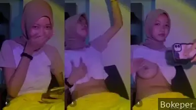 Chat sex bareng cewek ABG coli dengan memek basah