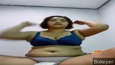 Live Cam Cewek Bohay Bilang Mau Tidur Bh Biru