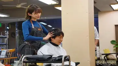 Salon spesial milik cewek cantik pemiliknya