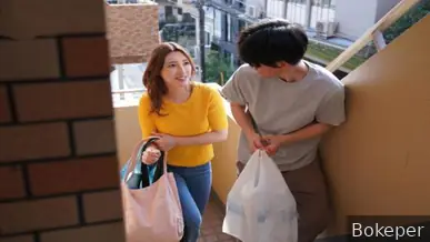 Selingkuh dengan tetangga perempuan yang cabul setiap kali suami saya tidak ada di rumah